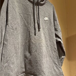 Nike Men's Gray Hoodie